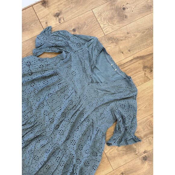 Eyelet Sundance Cotton Dress - Picture 6 of 11